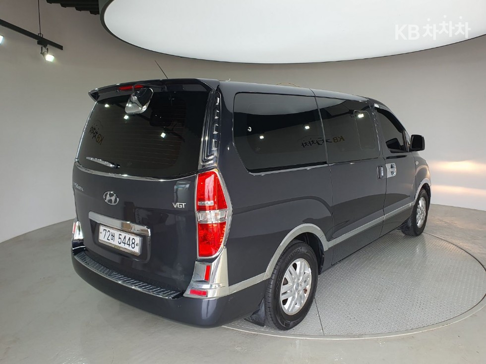 Hyundai Starex — miniaturë 4