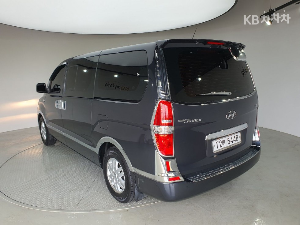 Hyundai Starex — miniaturë 6