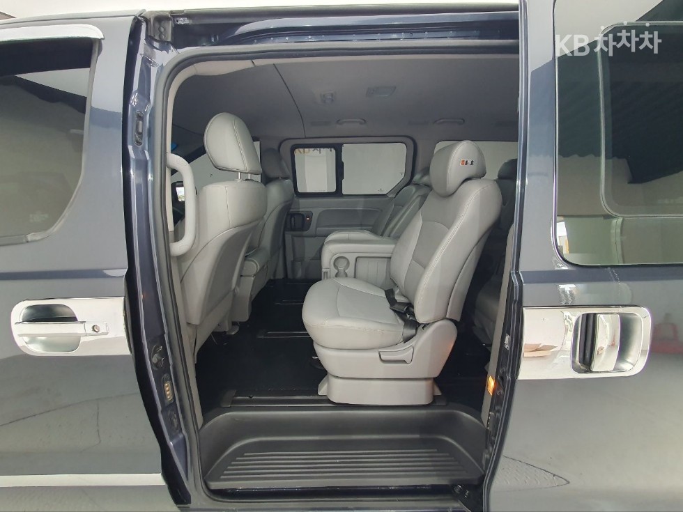 Hyundai Starex — miniaturë 13