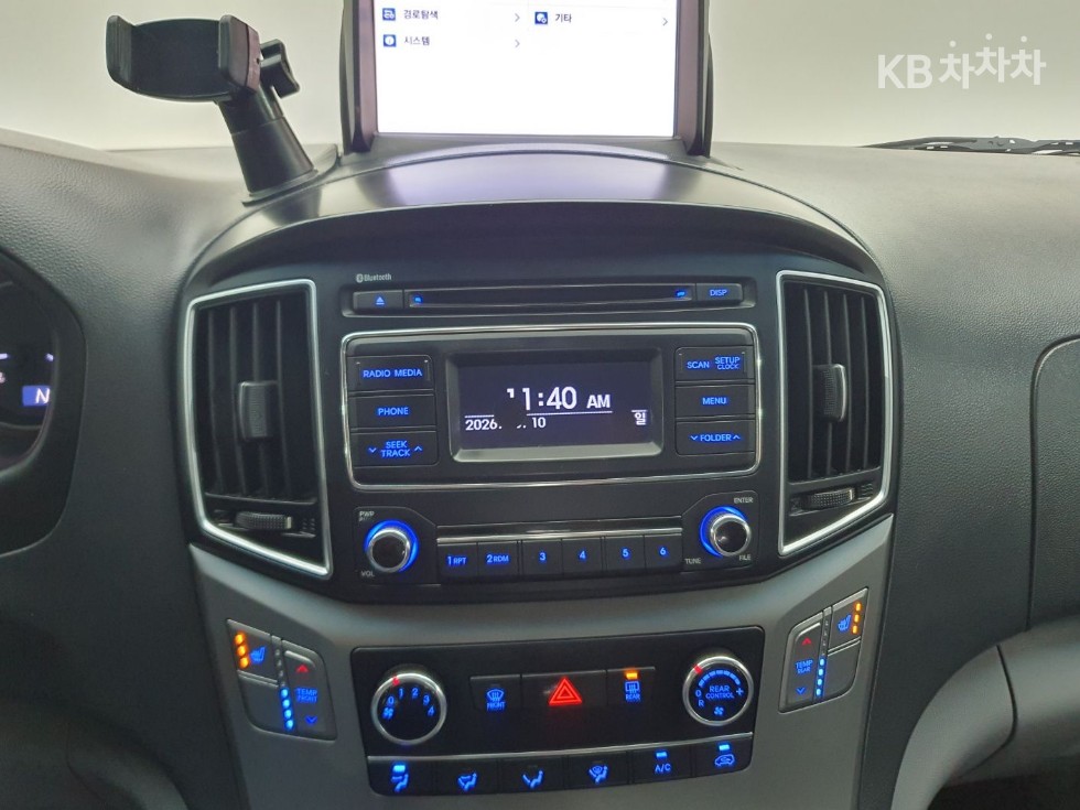 Hyundai Starex — miniaturë 22