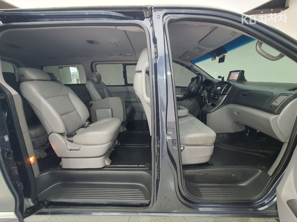Hyundai Starex — miniaturë 25