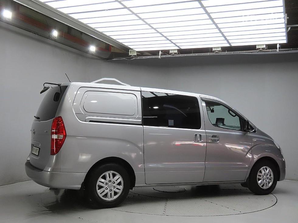 Hyundai Starex — miniaturë 4