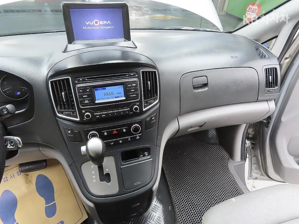 Hyundai Starex — miniaturë 7