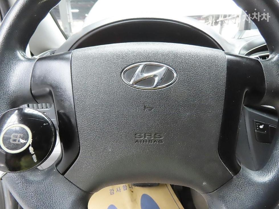 Hyundai Starex — miniaturë 17
