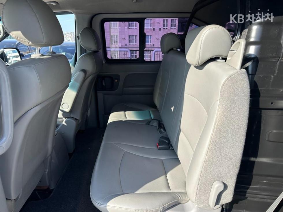 Hyundai Starex — miniaturë 8
