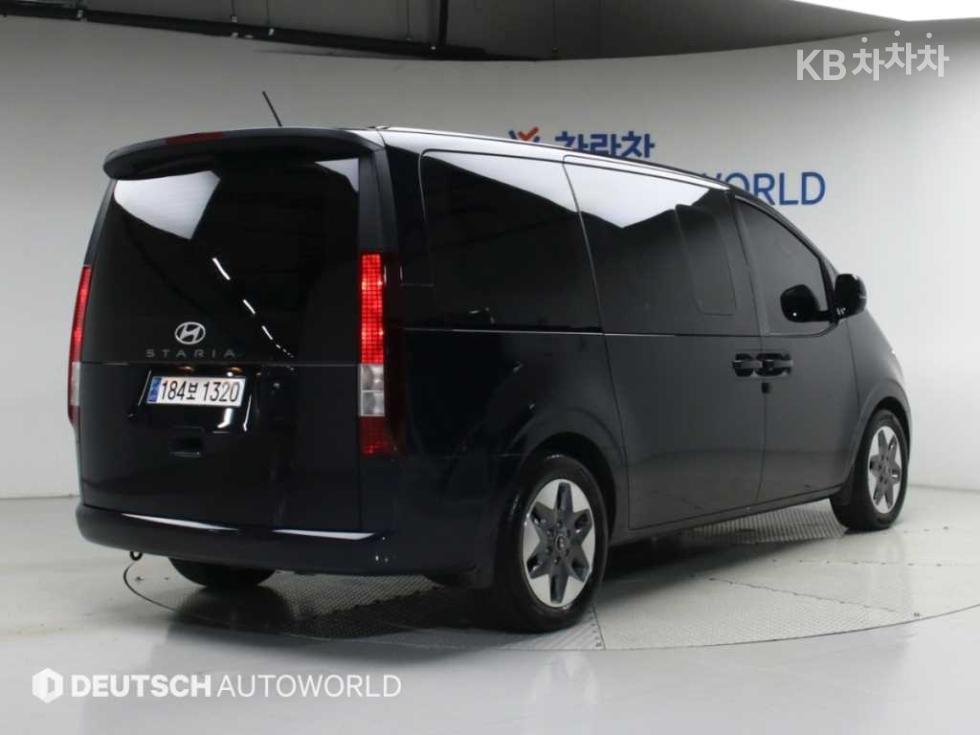 Hyundai Staria — miniaturë 2