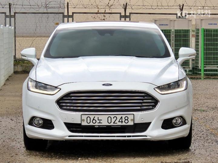 Ford Mondeo 2.0 titanium — foto 1