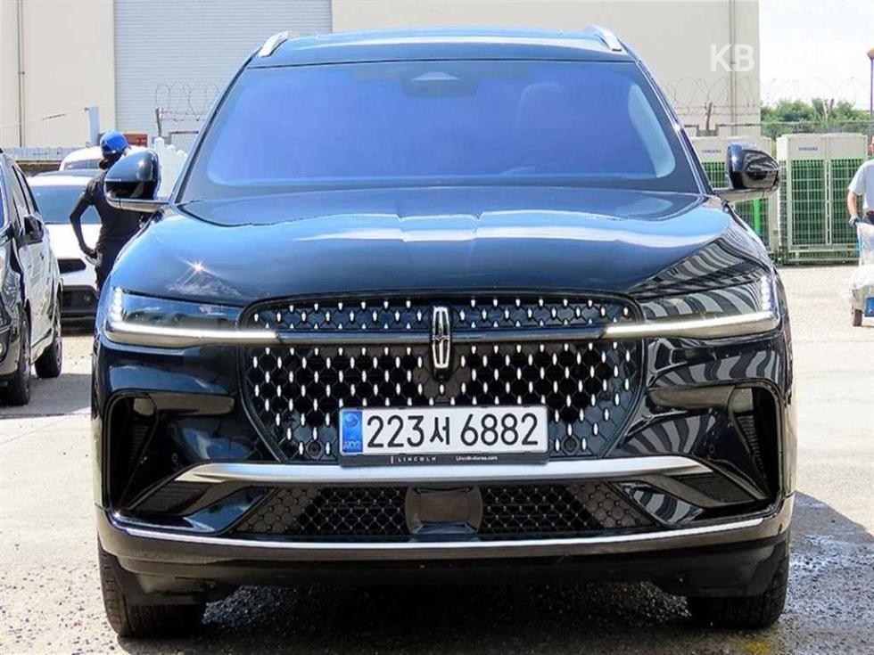 Lincoln Наутилус