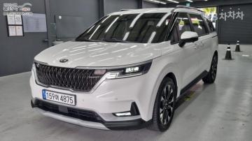 Kia Carnival D2.2 9인승 프레스티지 — foto 1