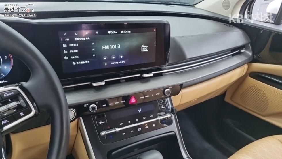 Kia Carnival — miniaturë 12