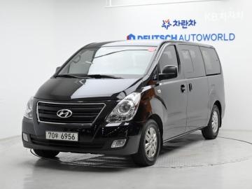 Hyundai Starex 12-Seater Wagon Smart — foto 1