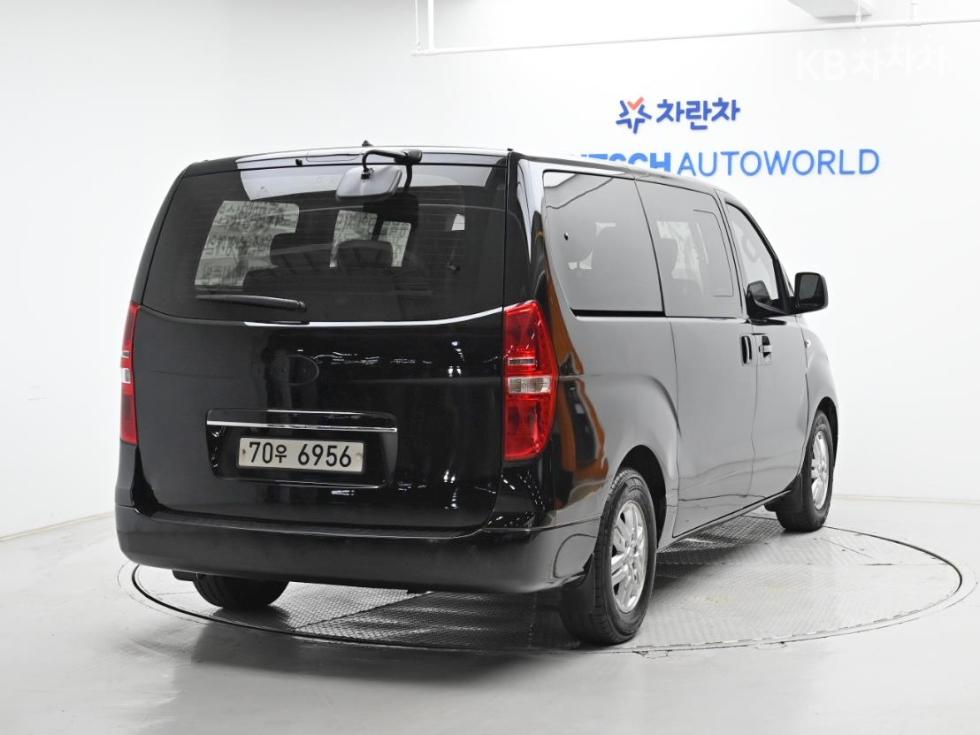 Hyundai Starex — miniaturë 2