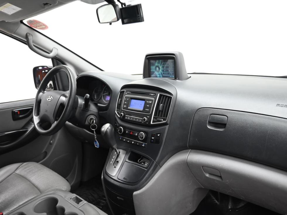 Hyundai Starex — miniaturë 7