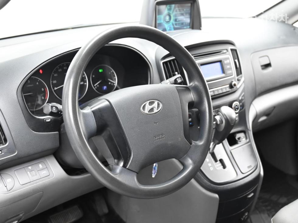 Hyundai Starex — miniaturë 13