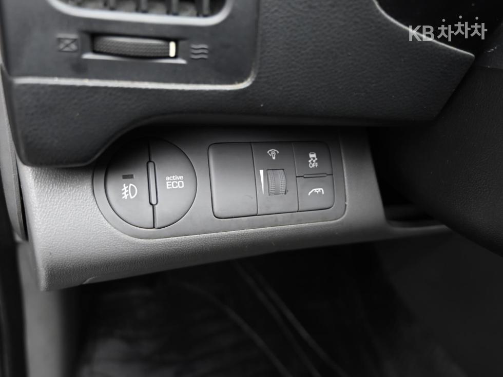Hyundai Starex — miniaturë 17