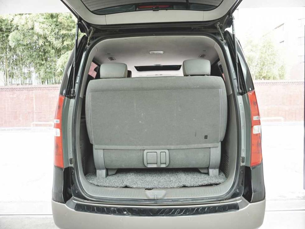 Hyundai Starex — miniaturë 5