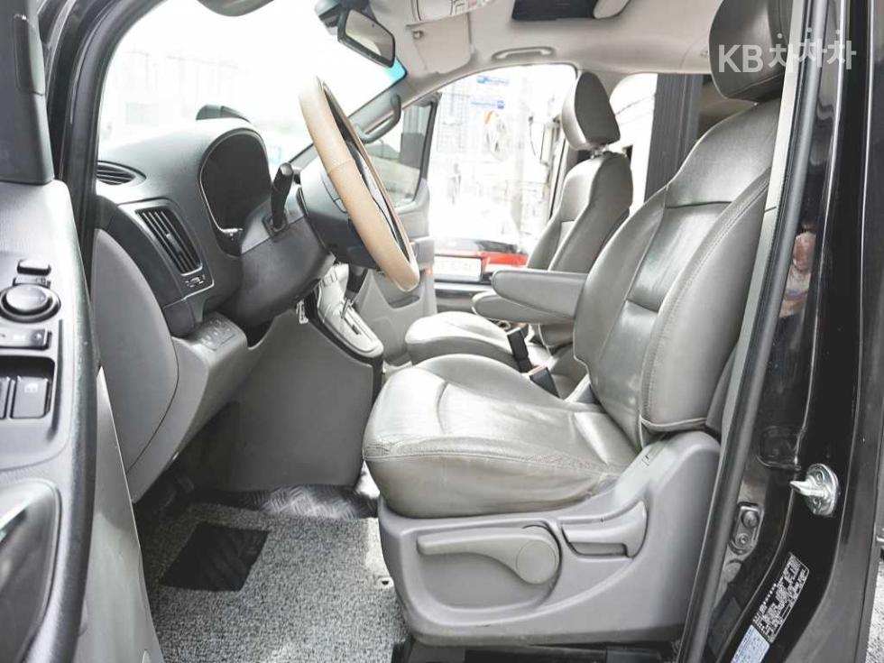 Hyundai Starex — miniaturë 6
