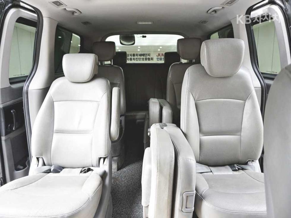 Hyundai Starex — miniaturë 9