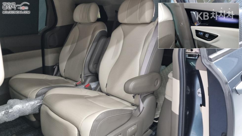 Kia Carnival — miniaturë 10