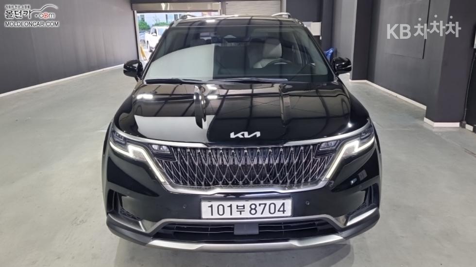 Kia Carnival — miniaturë 3