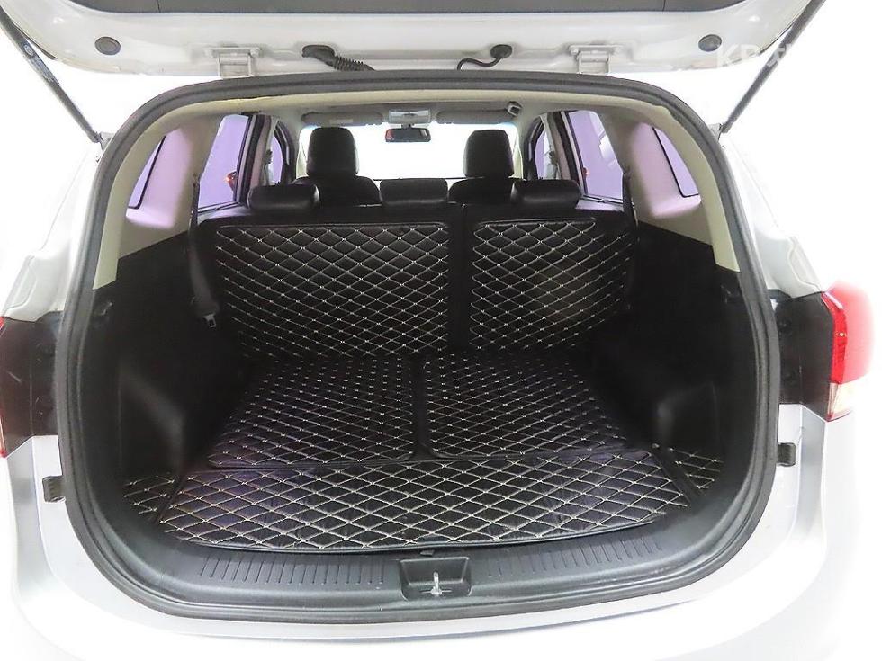 Kia Carens — miniaturë 8