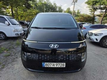 Hyundai Staria cargo 5-seater modern — foto 1