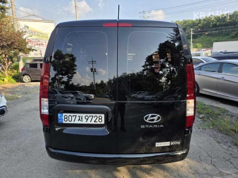 Hyundai Staria — miniaturë 5
