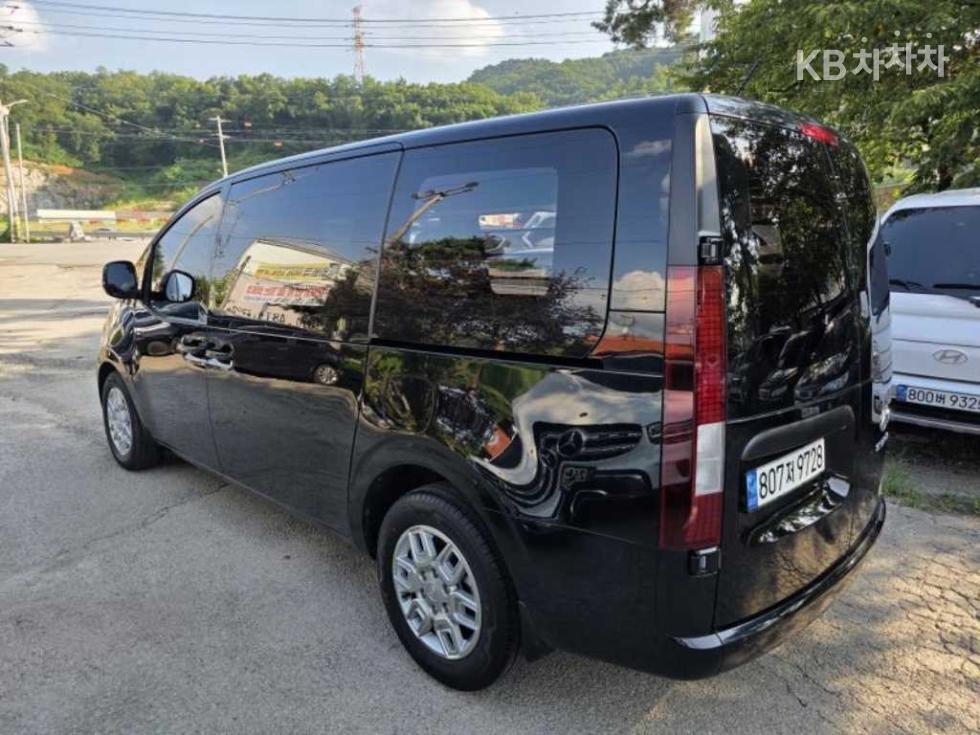 Hyundai Staria — miniaturë 6