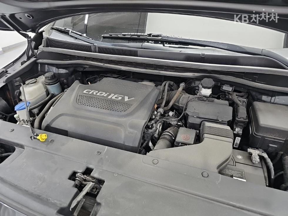 Kia Carnival — miniaturë 5