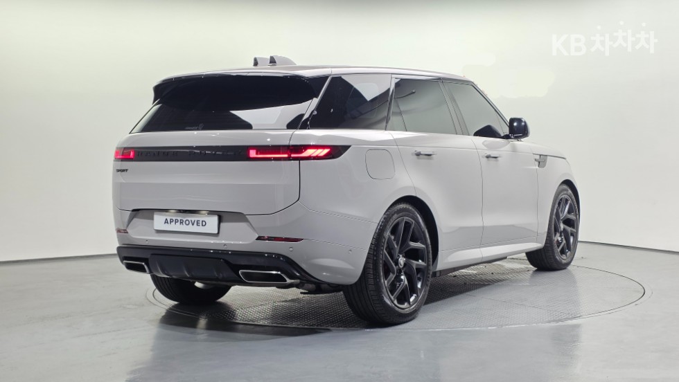 Land Rover Range Rover Sport — miniaturë 2