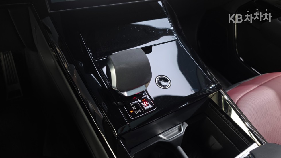 Land Rover Range Rover Sport — miniaturë 13