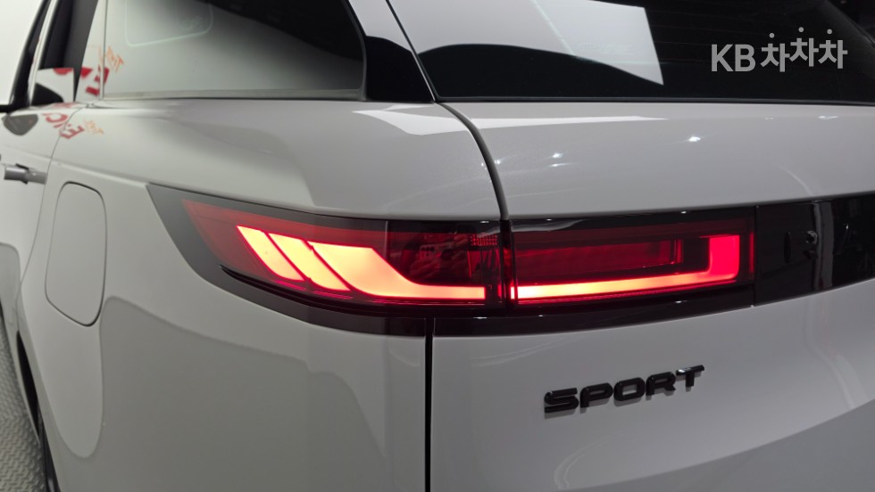 Land Rover Range Rover Sport — miniaturë 19