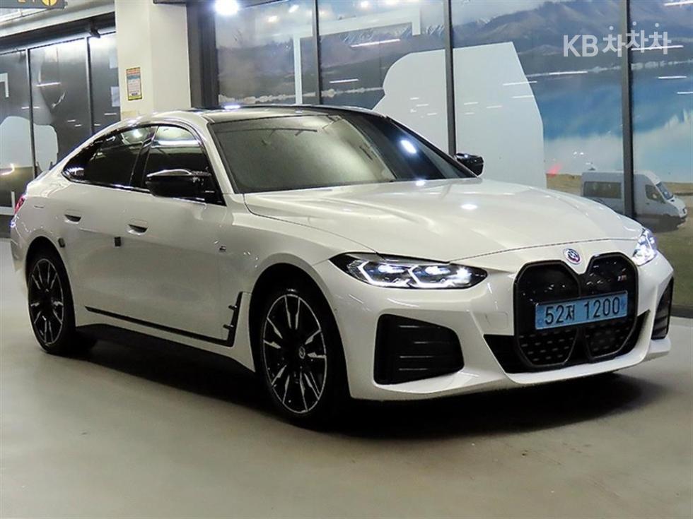 BMW i4 2022년식 BMW i4 M50 Pro