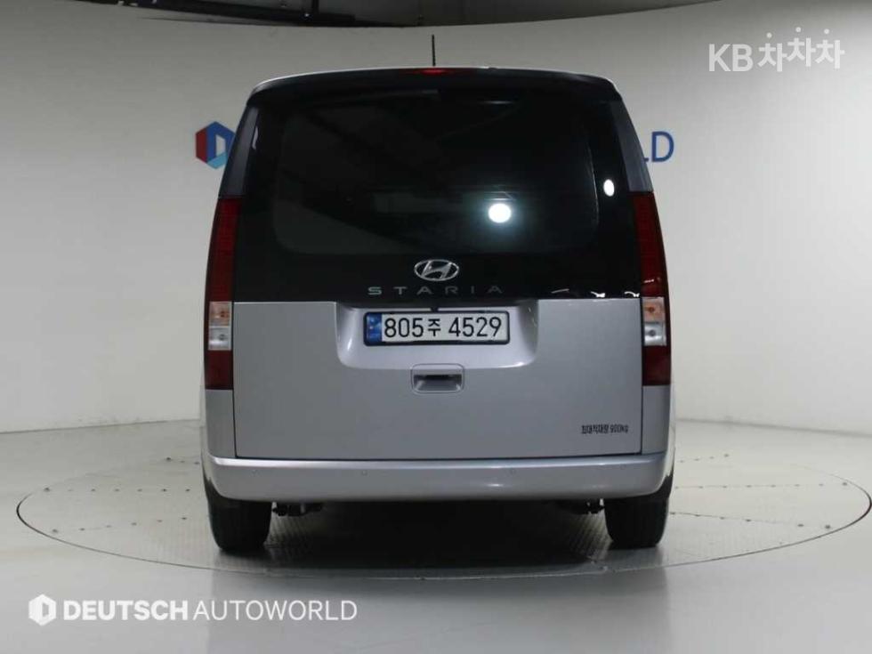 Hyundai Staria — miniaturë 4