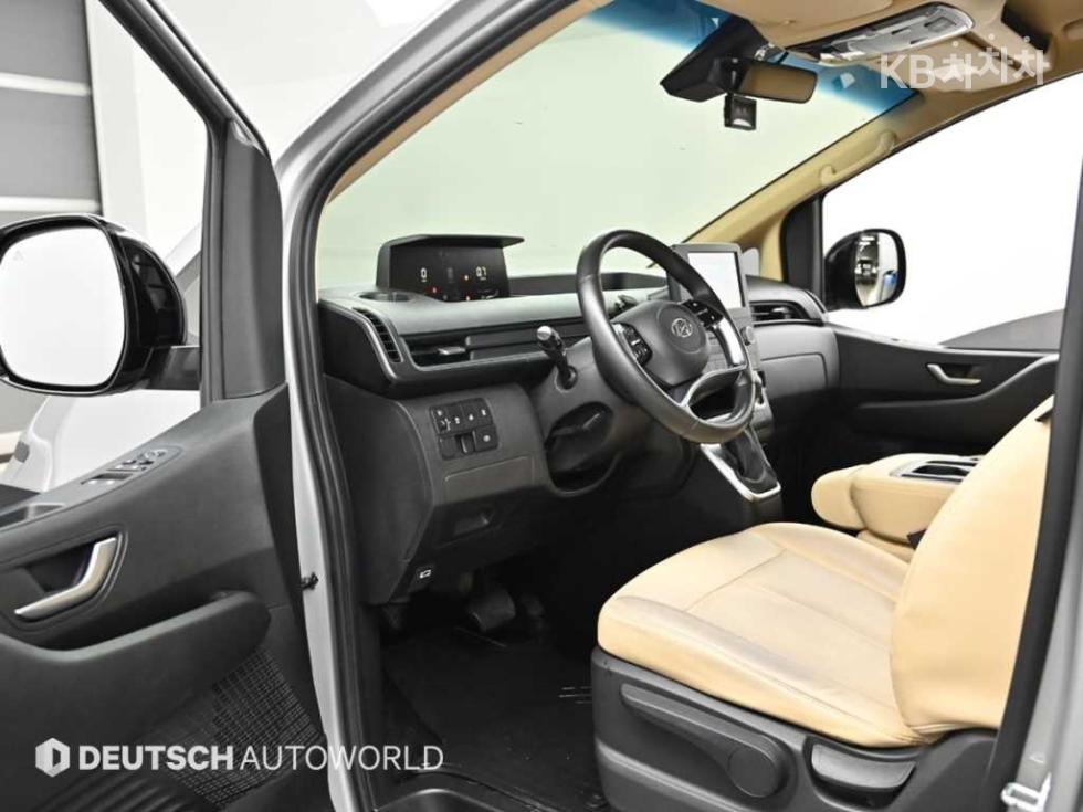 Hyundai Staria — miniaturë 11