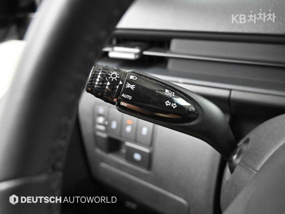 Hyundai Staria — miniaturë 16