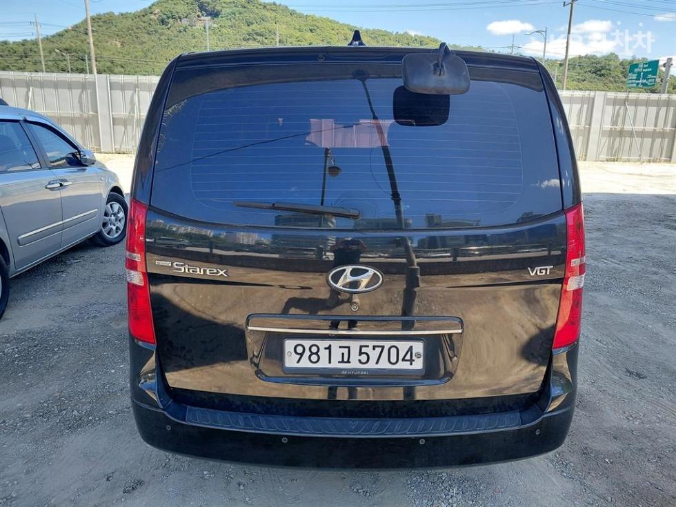 Hyundai Starex — miniaturë 5