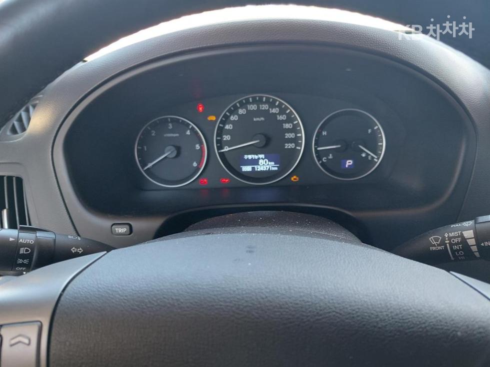 Hyundai Starex — miniaturë 12