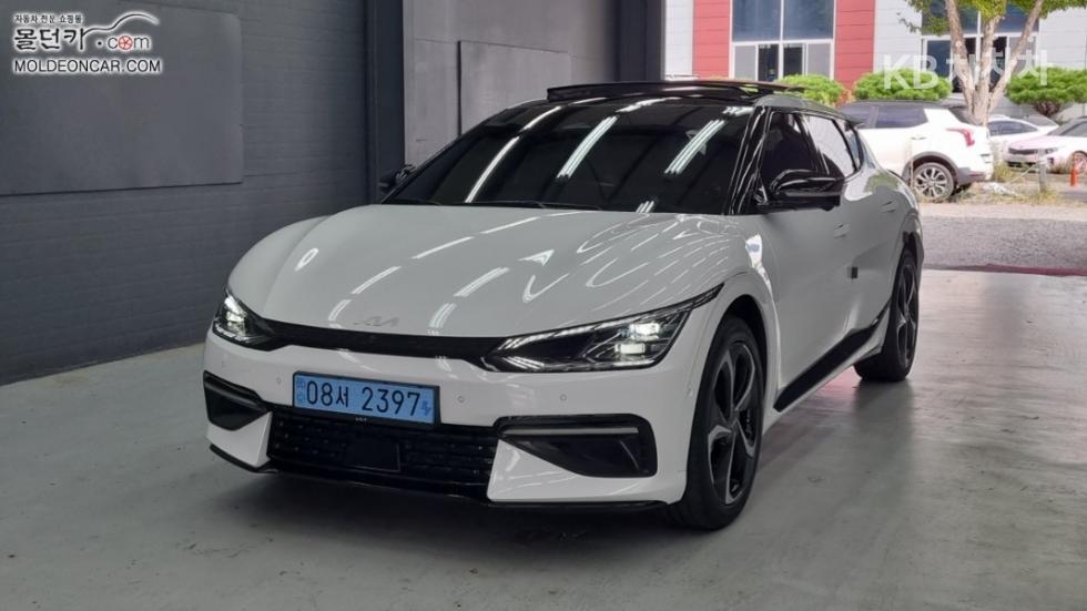 기아 EV6 2023년식 기아 EV6 롱 레인지 2WD GT-Line