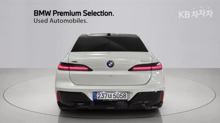 BMW 7er — miniaturë 4