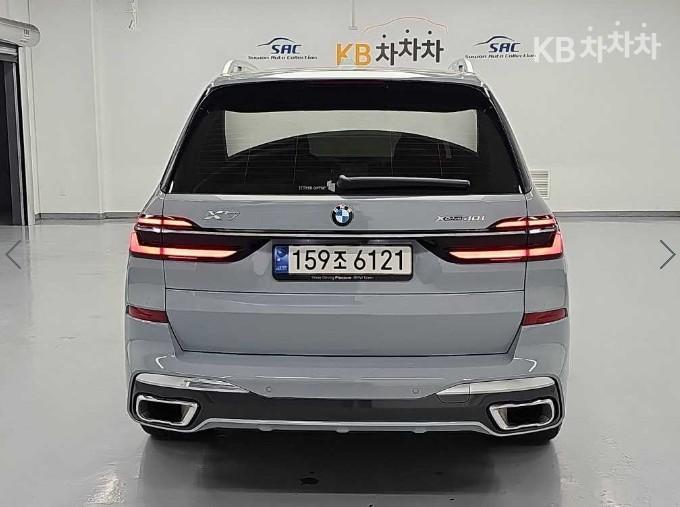 BMW X7 — miniaturë 3