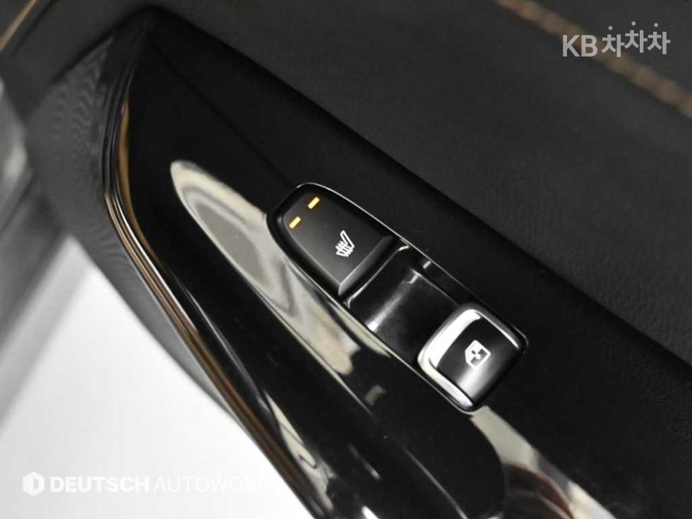 Kia K5 — miniaturë 16