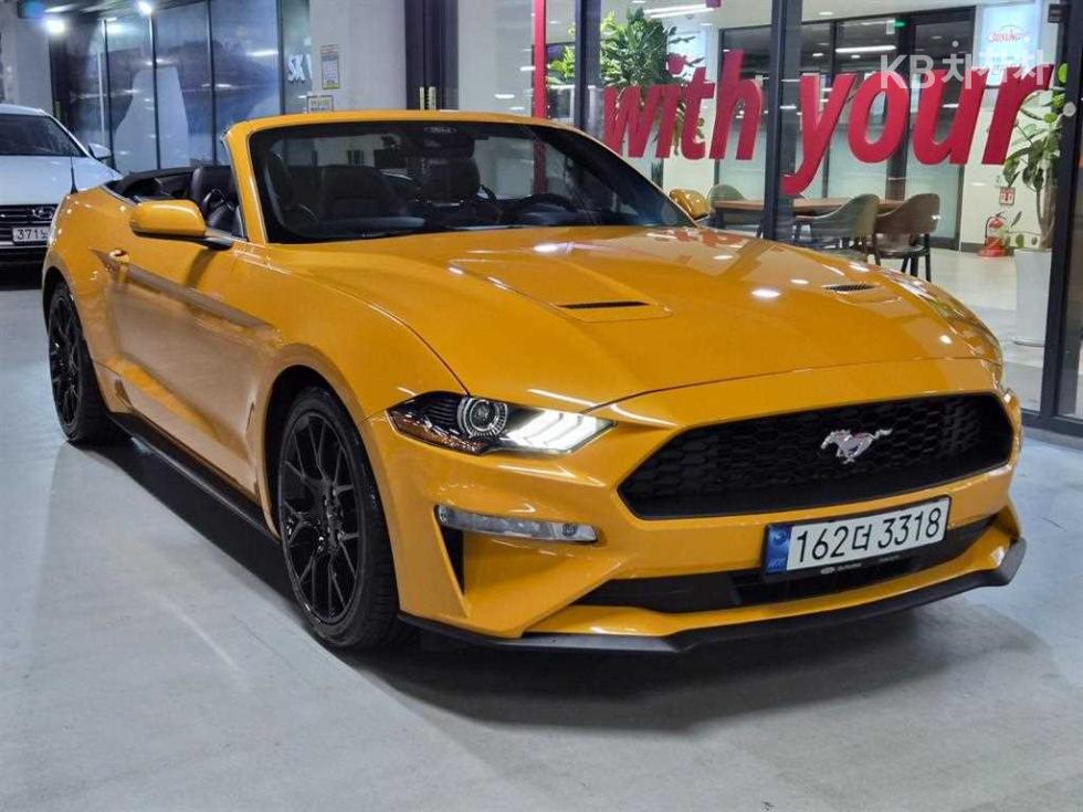Ford Мустанг