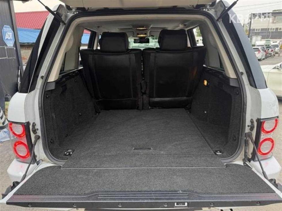 Land Rover Range Rover — miniaturë 19