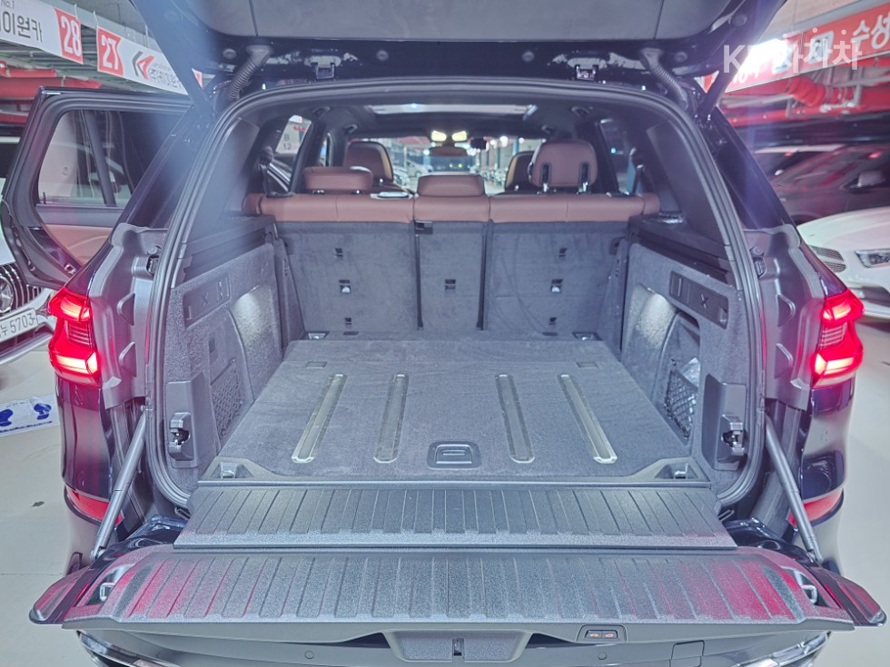 BMW X5 — miniaturë 13