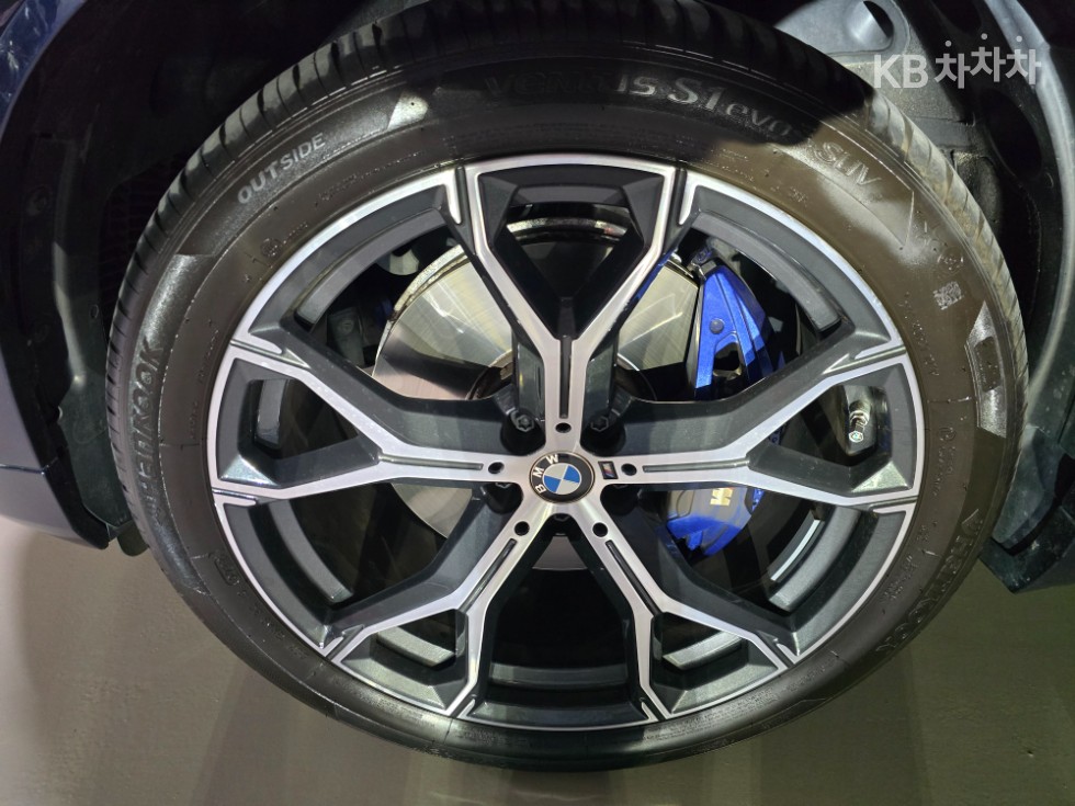 BMW X5 — miniaturë 14