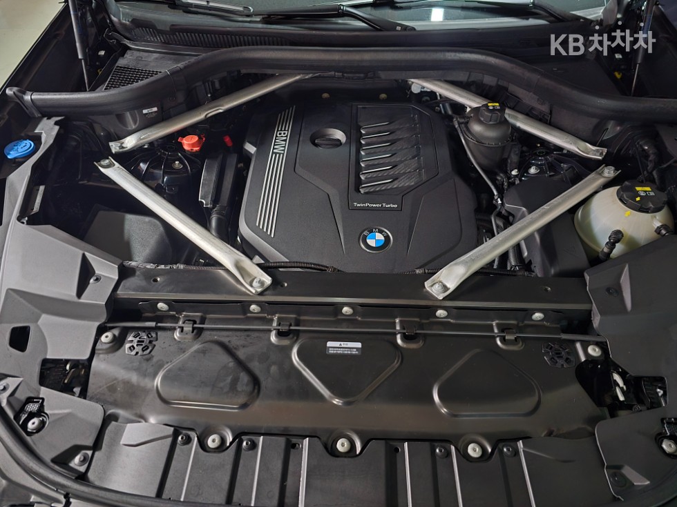 BMW X5 — miniaturë 19