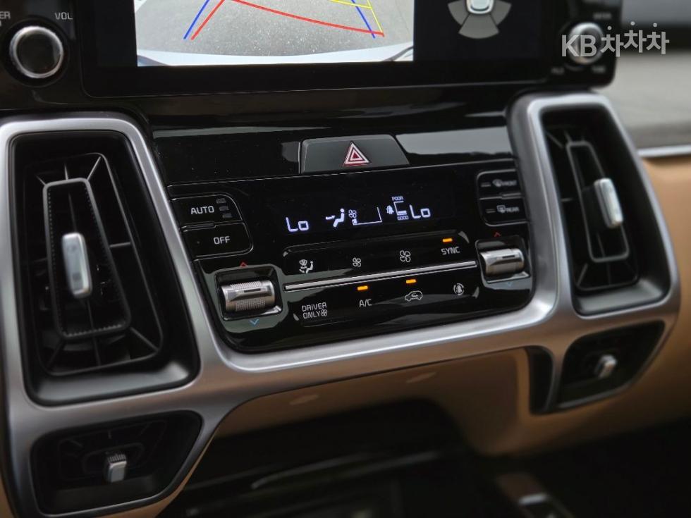 Kia Sorento — miniaturë 9