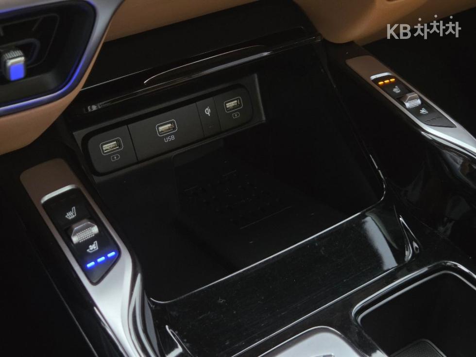 Kia Sorento — miniaturë 16