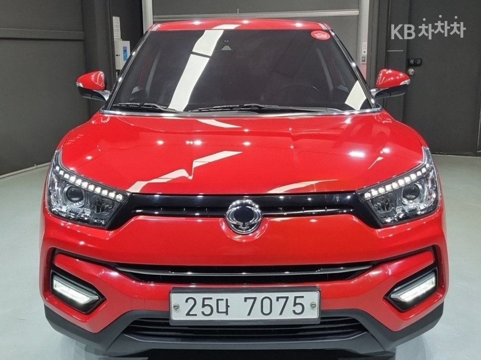 SsangYong Tivoli — miniaturë 2